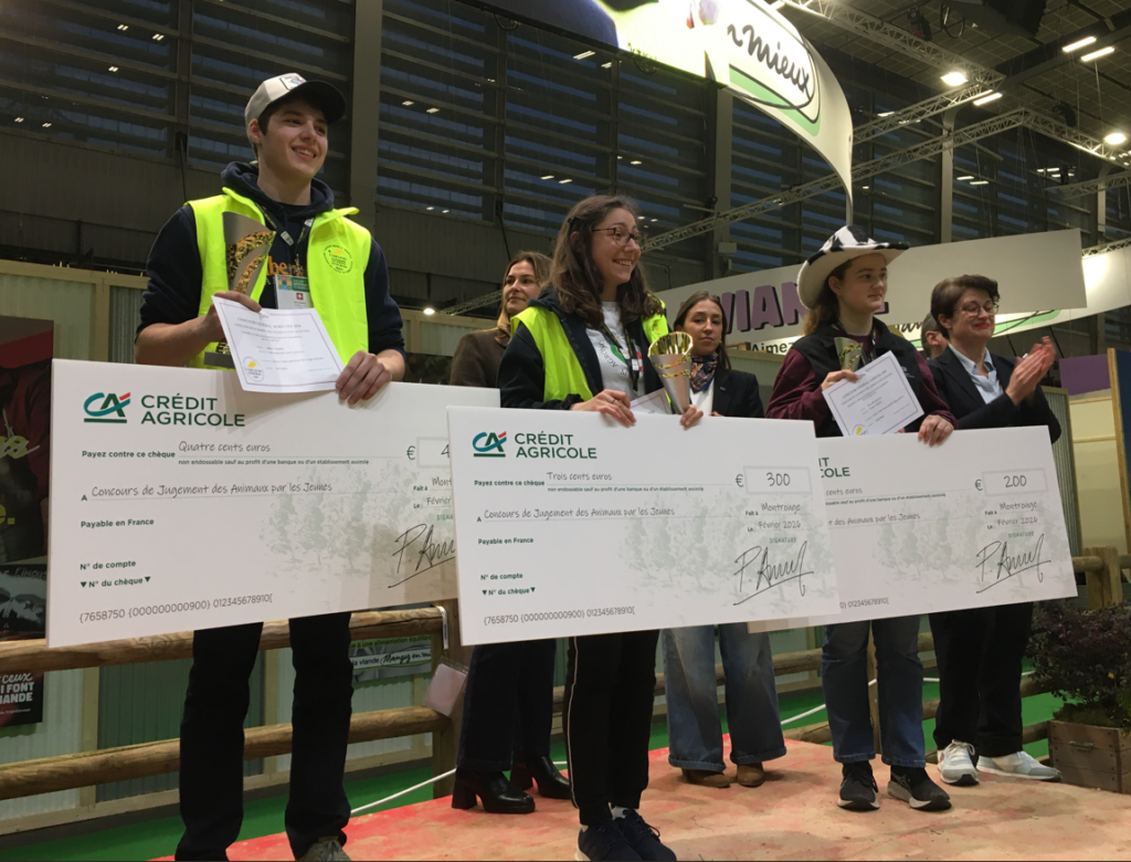 Podium 3 lauréats du CJAJ européen lors de la cérémonie de remise des prix